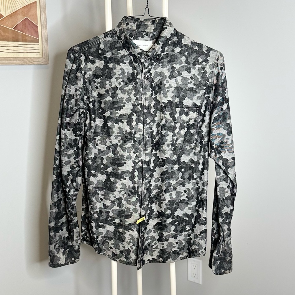 Wings + Horns Gray Camouflage Button-Down Shirt - Picture 4 of 8
